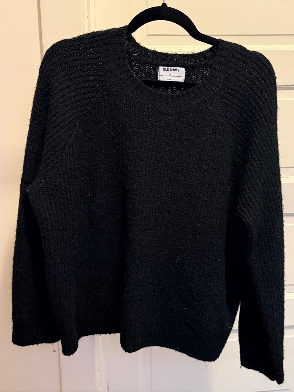 Old Navy Black Ribbed Knit Pullover